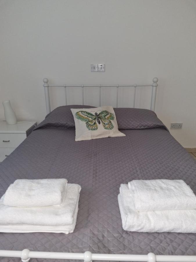 Cosy One Bedroom Apartment In Pafos Buitenkant foto